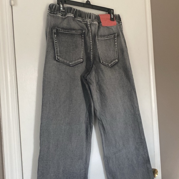 One Teaspoon faded black drawstring wide leg jeans, size Medium - Picture 6 of 12